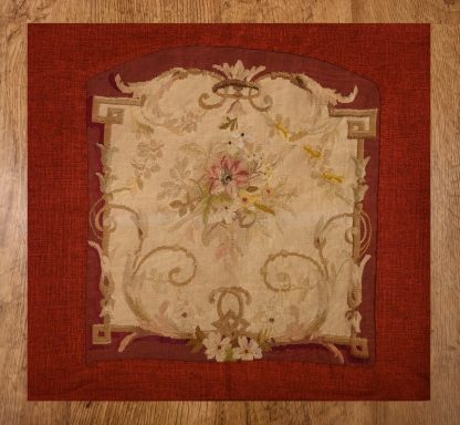 Coussin en Tapisserie d'Aubusson Coussin en Tapisserie d'Aubusson