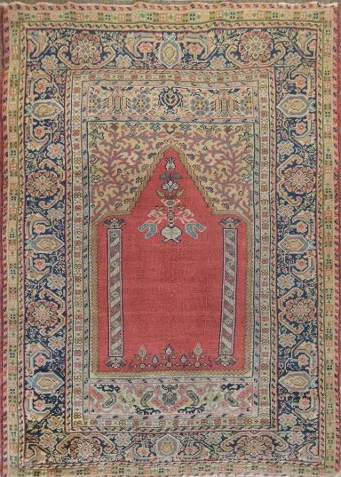 N° 835 - Tapis turc 20 ème 170 x 120 - 800€

