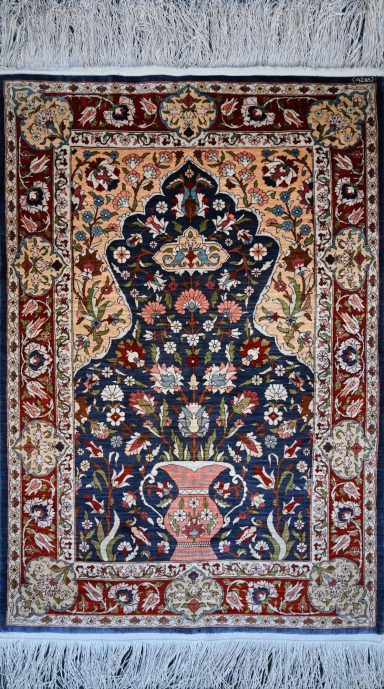 Tapis Hereke en soie sur soie