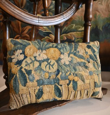 Coussin en Tapisserie - N° 1679