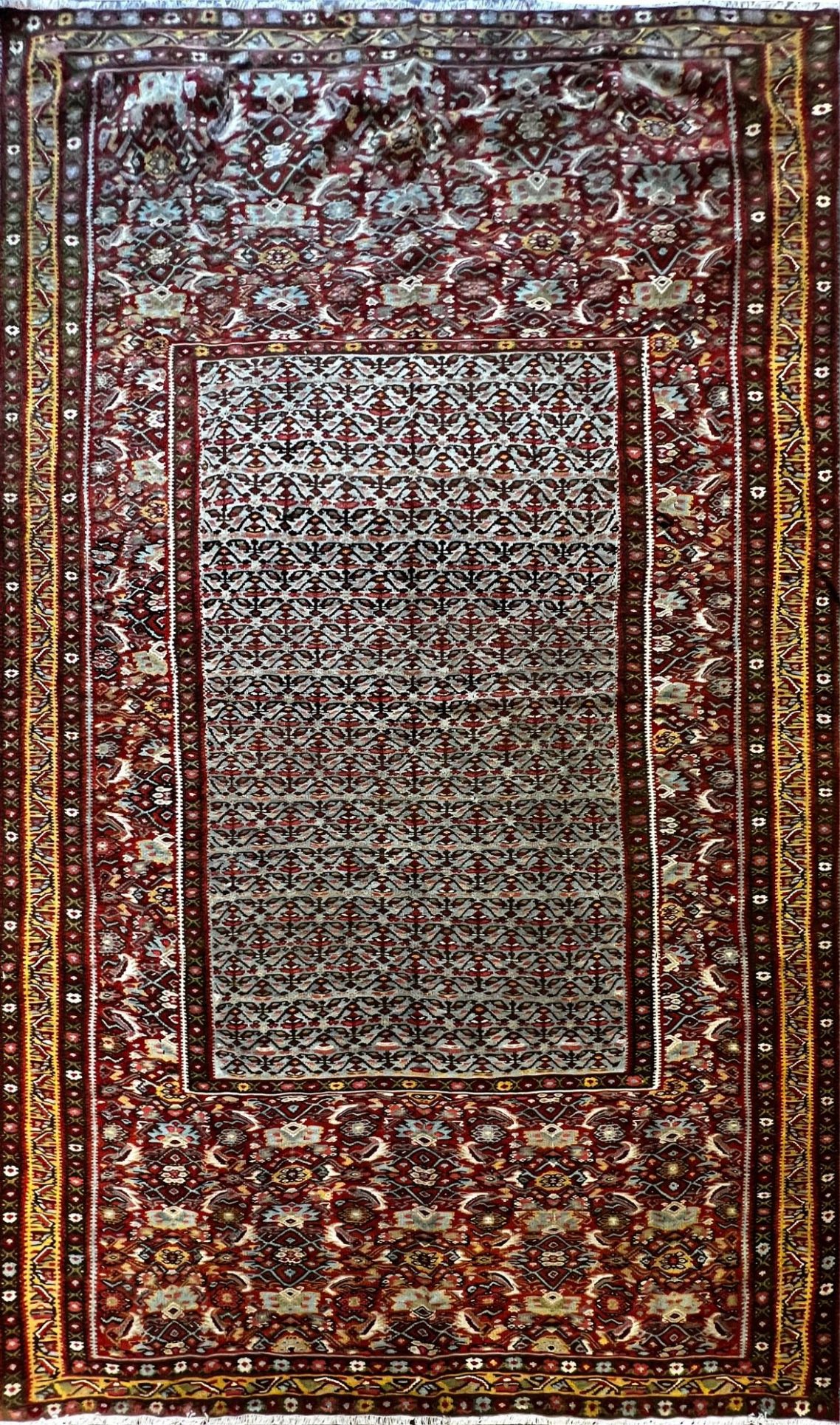 Kilims Authentiques de Perse, du Kurdistan et de Turquie – Achat & Vente à Paris Kilims Authentiques de Perse, du Kurdistan et de Turquie – Achat & Vente à Paris