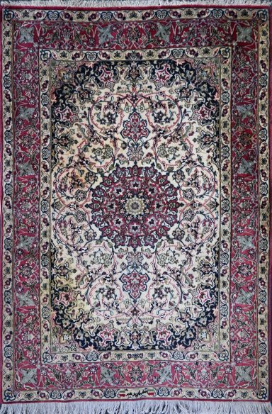 Rare Tapis Persan signé d’Ispahan