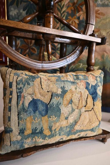 Coussin en Tapisserie - N° 1678